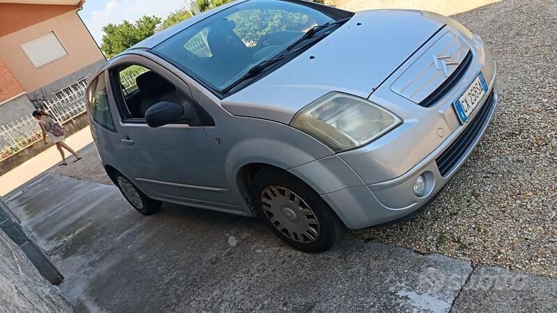 Usata Citroën C2 68 CV (50 kW) 2005 Grigio Utilitaria