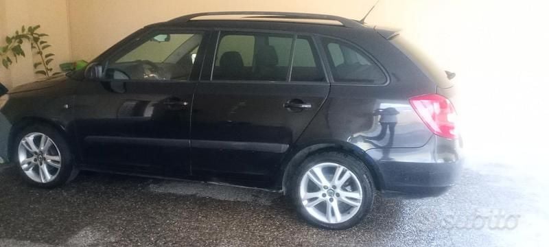 Usata Skoda Fabia 64 CV (47 kW) 2010 Nero Berlina