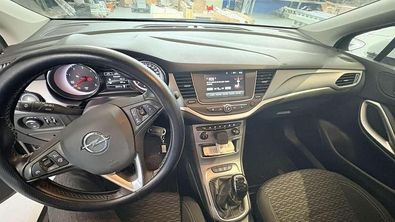 Usata Opel Astra Business 136 CV (100 kW) 2019 Bianco Station wagon