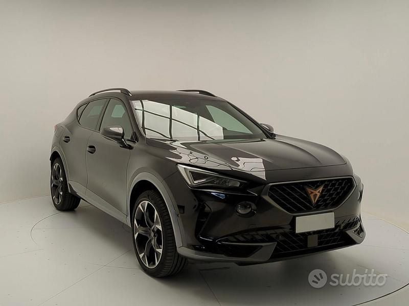 Nero midnight Usata 2022 Cupra Formentor SUV | 24.900 € (Buon prezzo) - Immagine 1/4