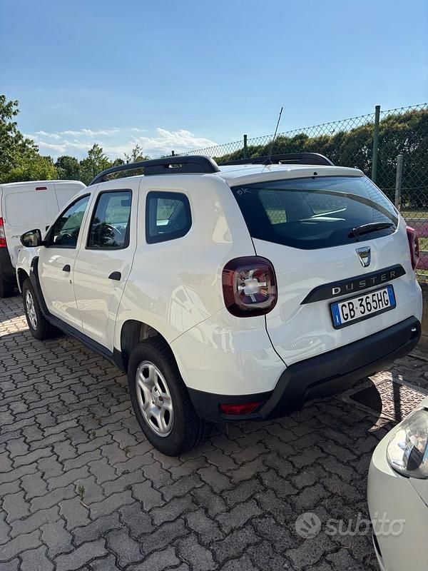 Usata Dacia Duster Essentiel 116 CV (85 kW) 2020 Bianco SUV
