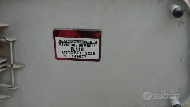 Usata Fiat Punto Classica 60 CV (44 kW) 2009 Bianco Berlina