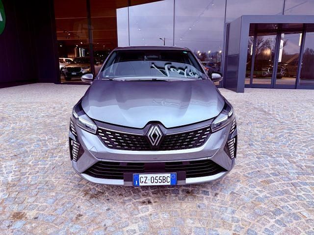 Usata Renault Clio V Techno 89 CV (65 kW) 2025 Grigio scuro Berlina