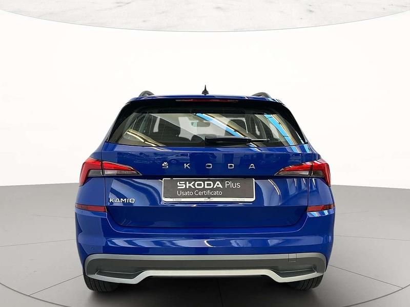 Usata Skoda Kamiq Ambition 95 CV (69 kW) 2023 Blu mediterraneo SUV