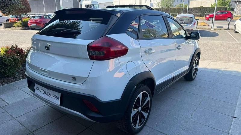 Usata DR DR 3.0 114 CV (83 kW) 2022 Bianco / tetto nero SUV