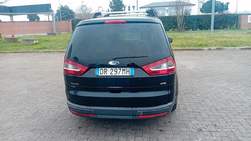 Usata Ford Galaxy 140 CV (102 kW) 2008 Nero Monovolume