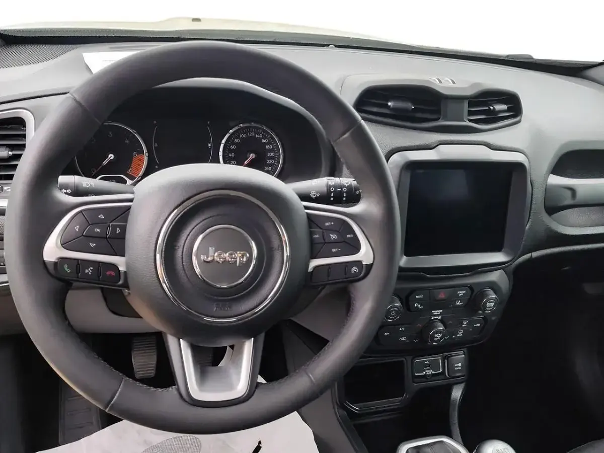 Usata Jeep Renegade Longitude 120 CV (88 kW) 2019 Bianco SUV