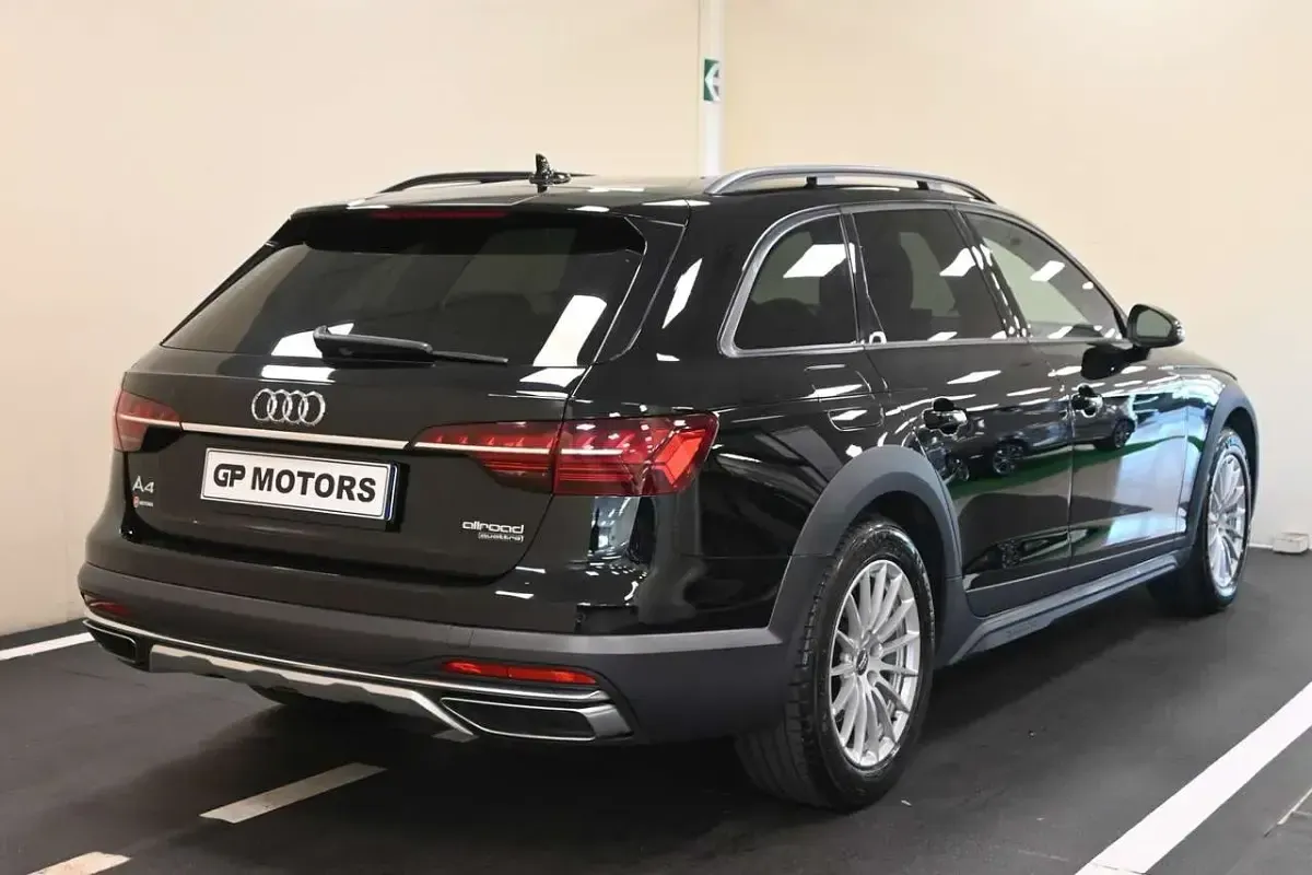Usata Audi A4 Allroad Business 190 CV (139 kW) 2020 Nero Station wagon
