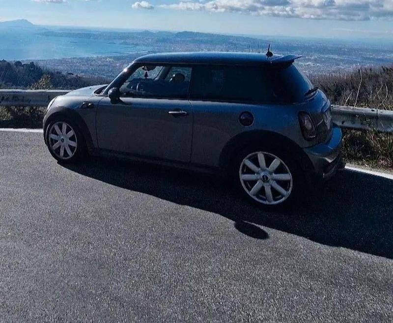 Begagnad Mini Cooper S Chili 174 HK (127 kW) 2009 Halvkombi