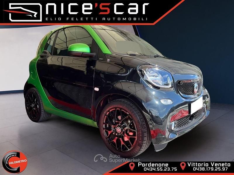 Usata Smart ForTwo Electric Drive Passion 60 kW (82 CV) 2018 Nero Utilitaria