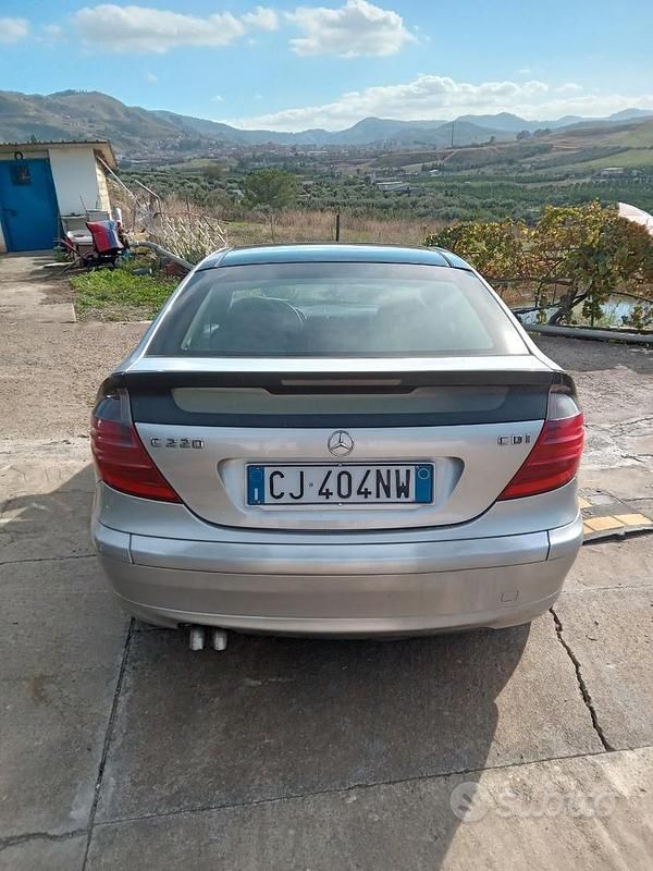 Usata Mercedes C220 2004 Coupé