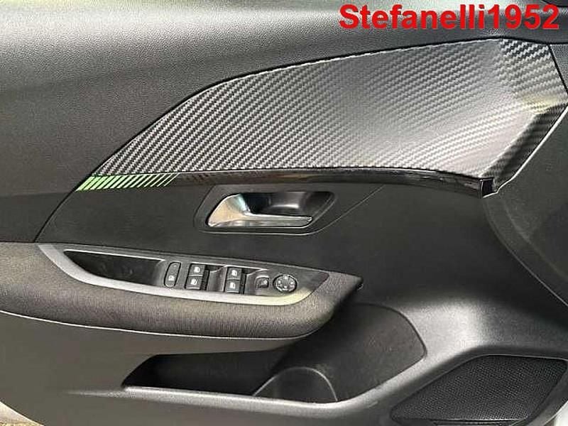 Usata Peugeot 208 Active 100 CV (73 kW) 2024 Grigio Utilitaria