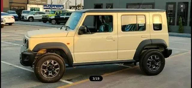 Nuova Suzuki Jimny GLX 102 CV (75 kW) 2026 Beige metallizzato SUV