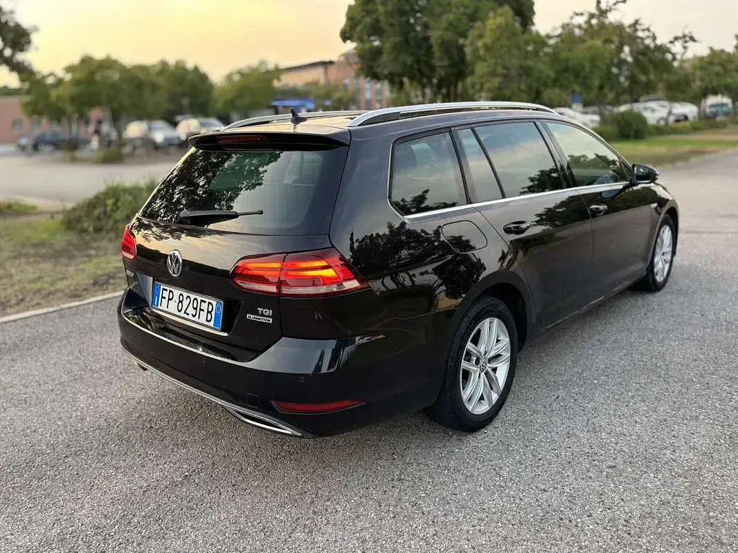 Usata VW Golf VII Executive 110 CV (80 kW) 2018 Station wagon