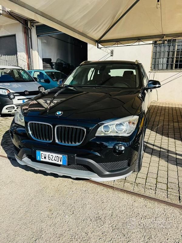Usata BMW X1 xLine 143 CV (105 kW) 2014 Blu SUV