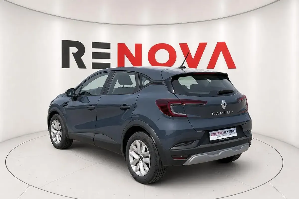 Usata Renault Captur Zen 91 CV (66 kW) 2022 Grigio SUV