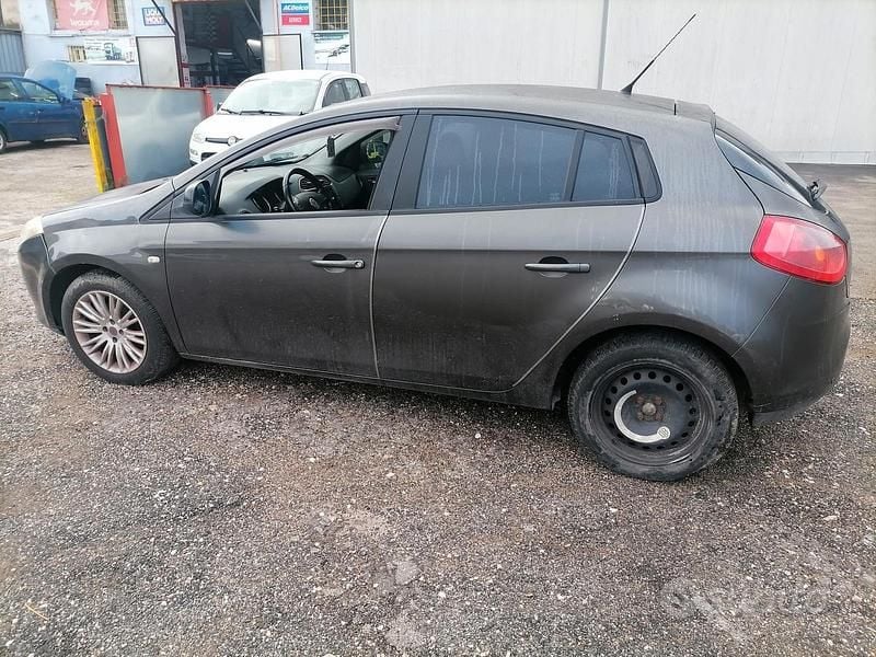 Brugt Fiat Bravo 120 HK (88 kW) 2007 Grå Hatchback