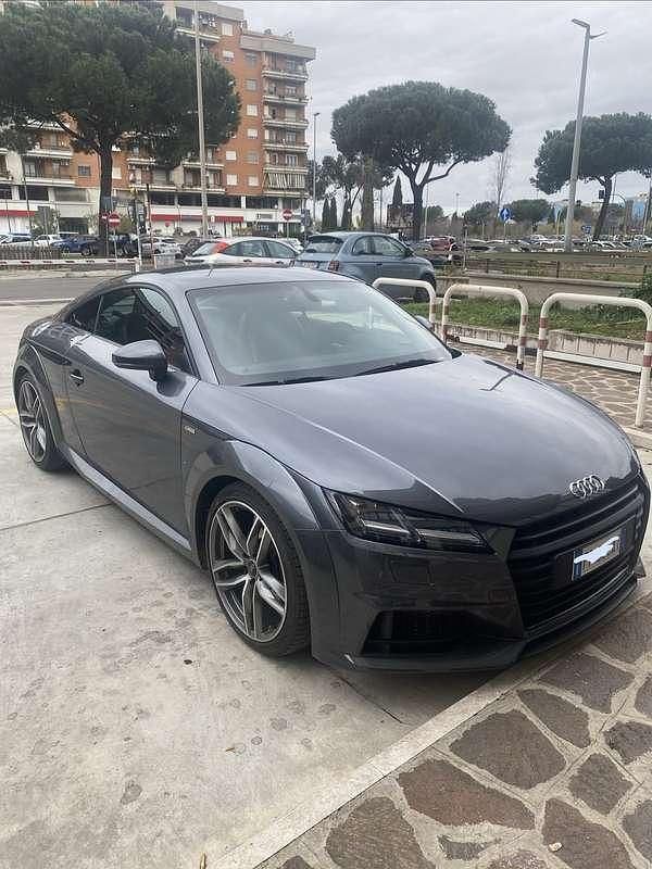Usata 2018 Audi TT S-Line Coupé | 29.000 € (Molto cara) - Immagine 1/4