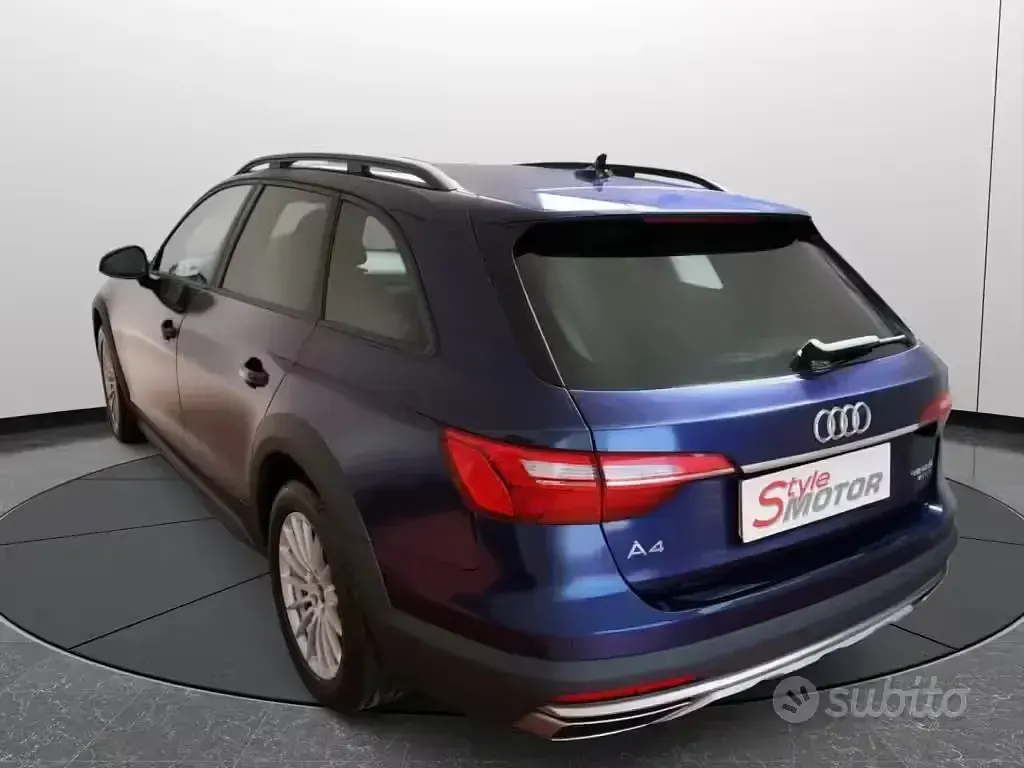 Usata Audi A4 Business 204 CV (150 kW) 2022 Blu Station wagon