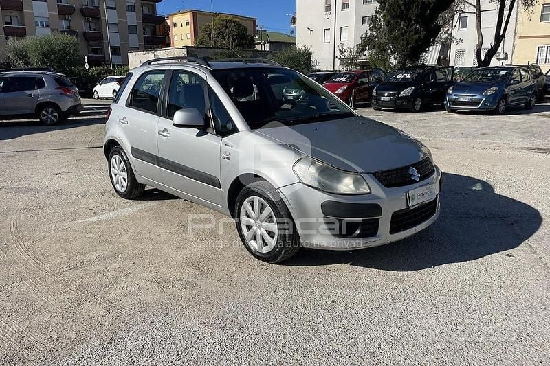 Usata Suzuki SX4 90 CV (66 kW) 2007 Grigio SUV