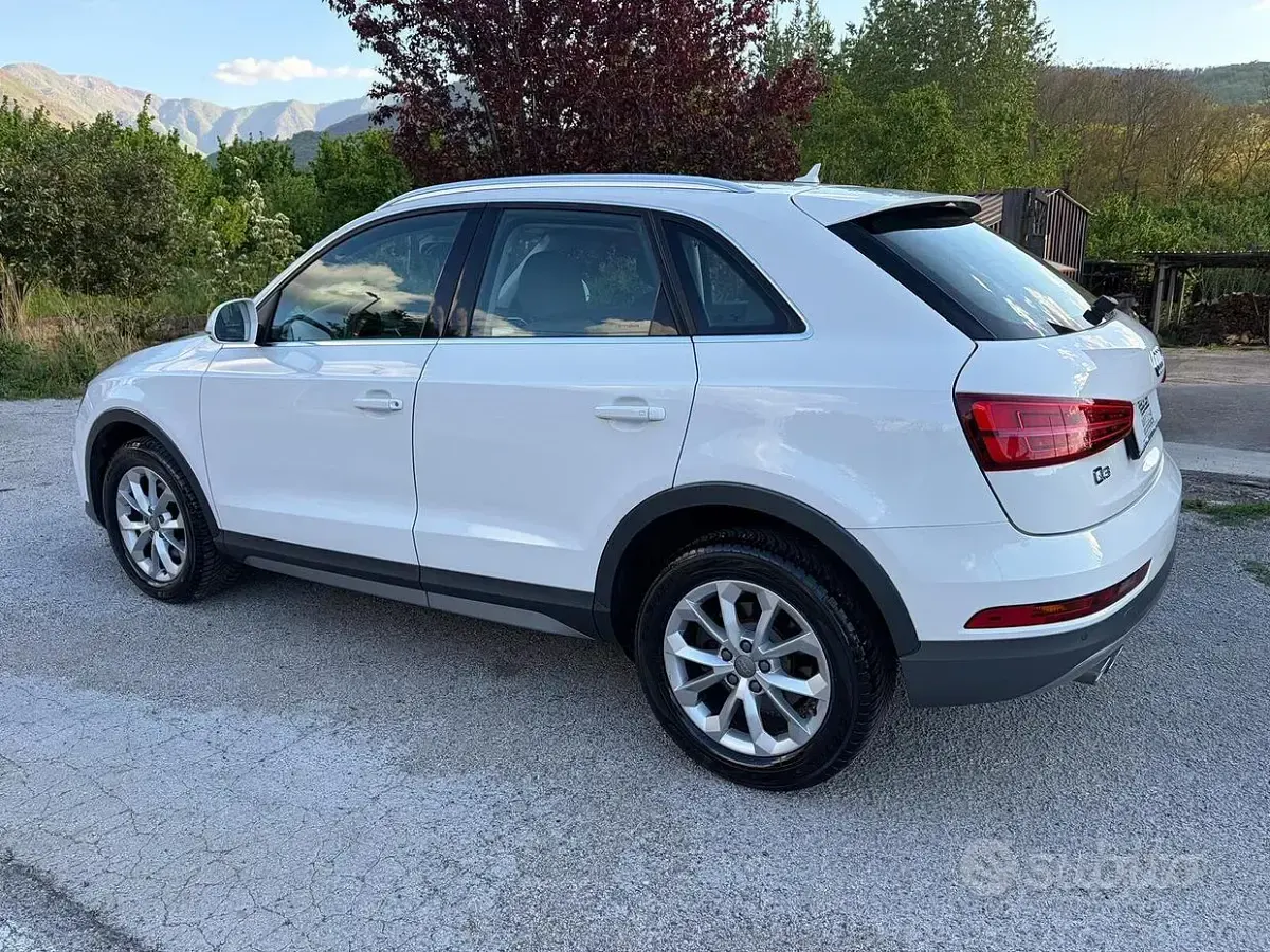 Usata Audi Q3 Design 150 CV (110 kW) 2015 Bianco SUV