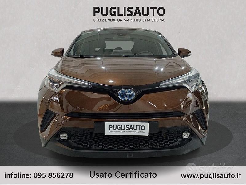 Usata Toyota C-HR Lounge 98 CV (72 kW) 2017 Marrone SUV