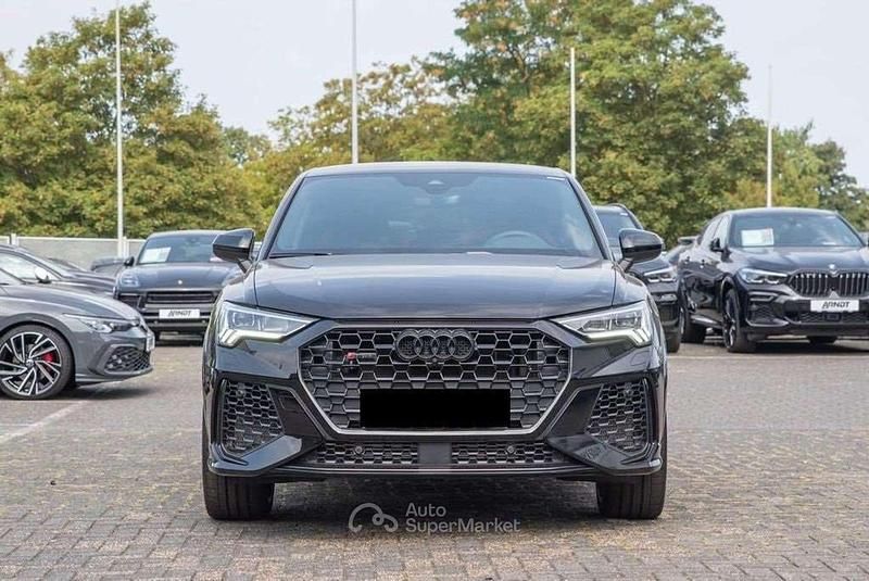 Usata Audi RS Q3 Ambiente 400 CV (294 kW) 2024 Nero SUV