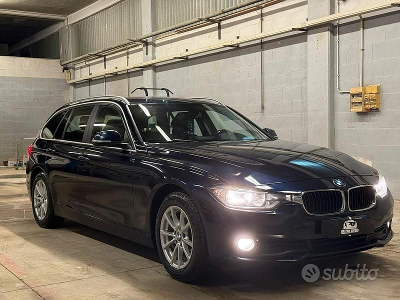 Usata BMW 316 Advantage 116 CV (85 kW) 2017 Blu Station wagon