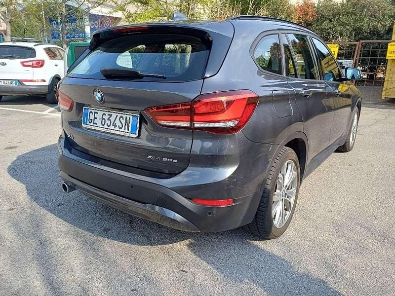 Usata BMW X1 Advantage 220 CV (161 kW) 2021 Grigio SUV