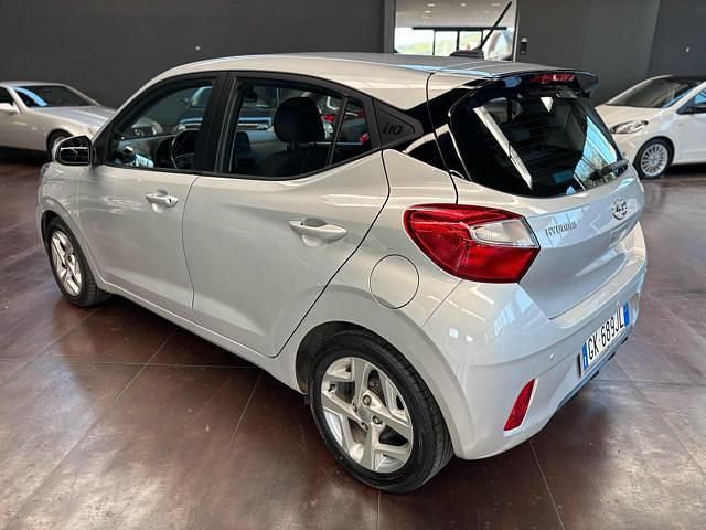 Usata Hyundai i10 67 CV (49 kW) 2022 Grigio Utilitaria