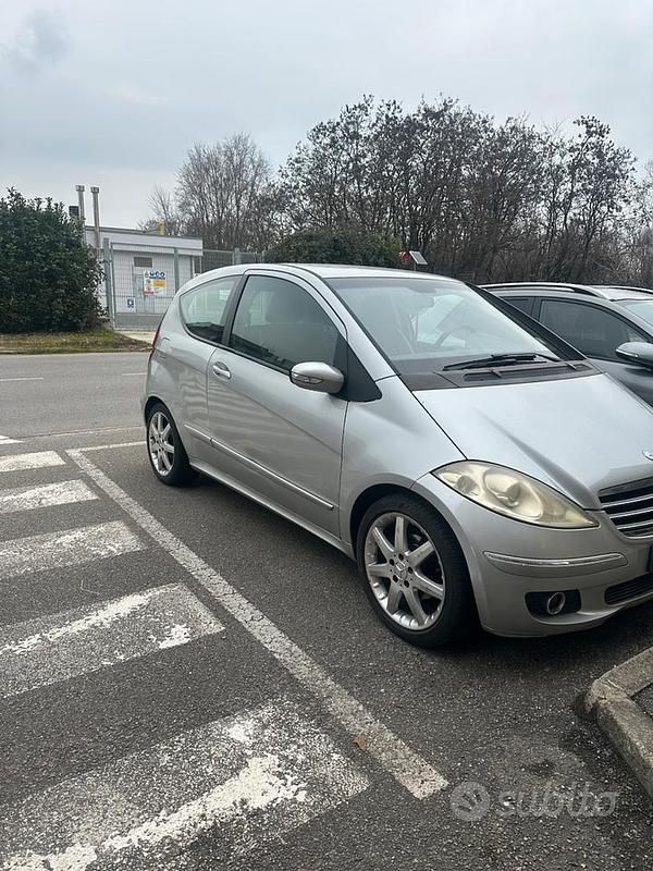 Usata Mercedes A150 95 CV (69 kW) 2005 Grigio Coupé