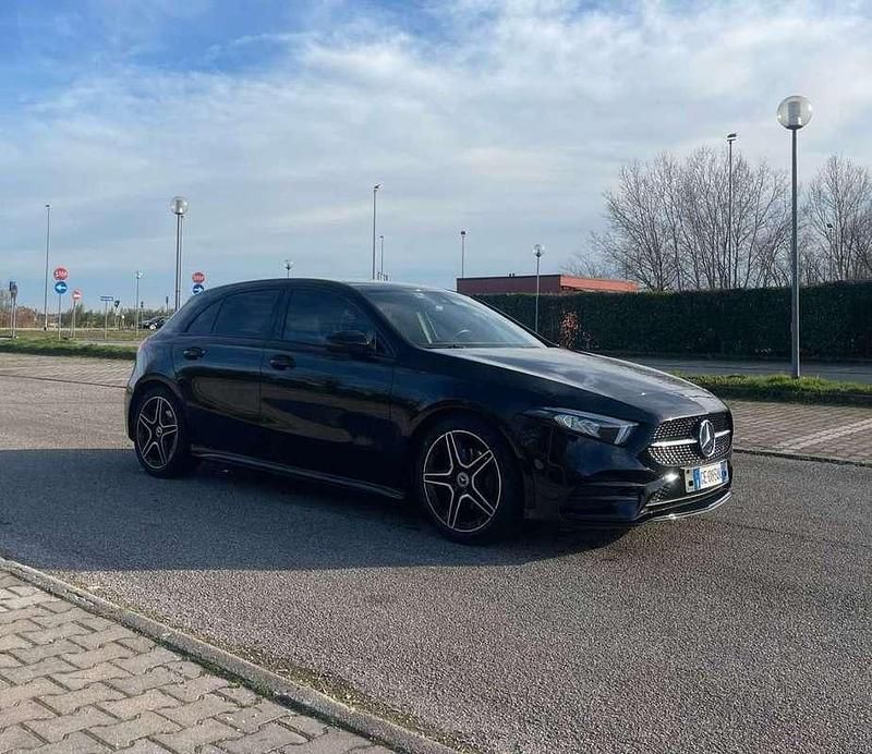Usata Mercedes A200 163 CV (119 kW) 2021 Nero Berlina