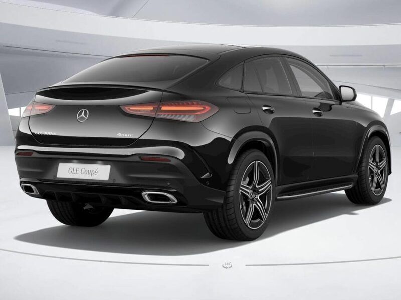 Usata Mercedes GLE300 AMG 269 CV (197 kW) 2024 Nero / pastello SUV