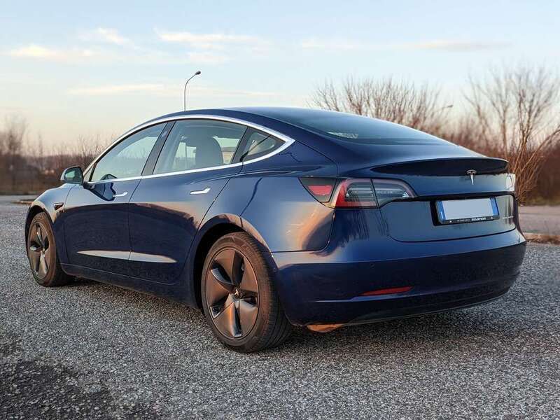 Usata Tesla Model 3 Long Range AWD 377 kW (513 CV) 2020 Blu/azzurro Berlina