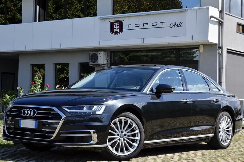 Nero Usata 2020 Audi A8 Ambiente Tre volumi | 39.990 € (Buon prezzo) - Immagine 1/1