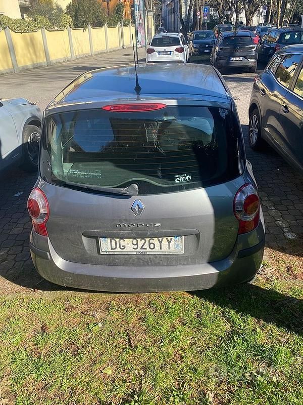 Usata Renault Modus 2007 Grigio Monovolume