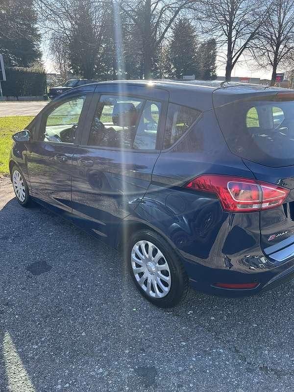 Usata Ford B-MAX Business Edition 75 CV (55 kW) 2015 Monovolume