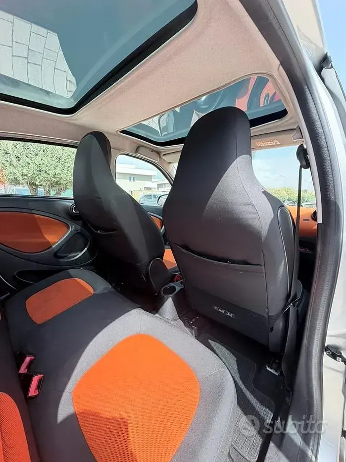 Usata Smart ForFour 71 CV (52 kW) 2015 Utilitaria