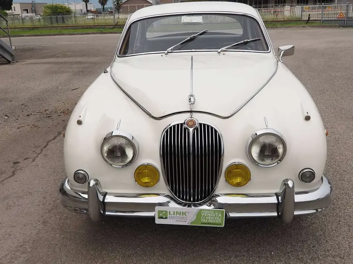 Usata Jaguar MK II 207 CV (152 kW) 1981 Other Berlina
