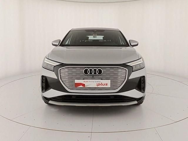 Usata Audi Q4 Sportback e-tron Advanced 150 kW (204 CV) 2022 Argento floret metallizzato SUV