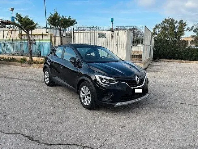 Usata Renault Captur Business 101 CV (74 kW) 2021 Nero SUV