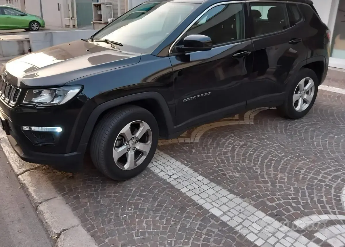 Usata Jeep Compass 120 CV (88 kW) 2018 Nero SUV