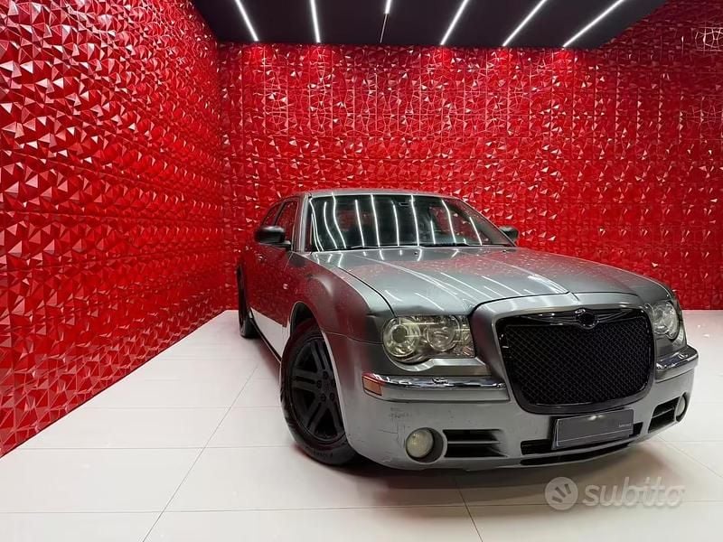 Usata Chrysler 300C 218 CV (160 kW) 2006 Grigio Berlina
