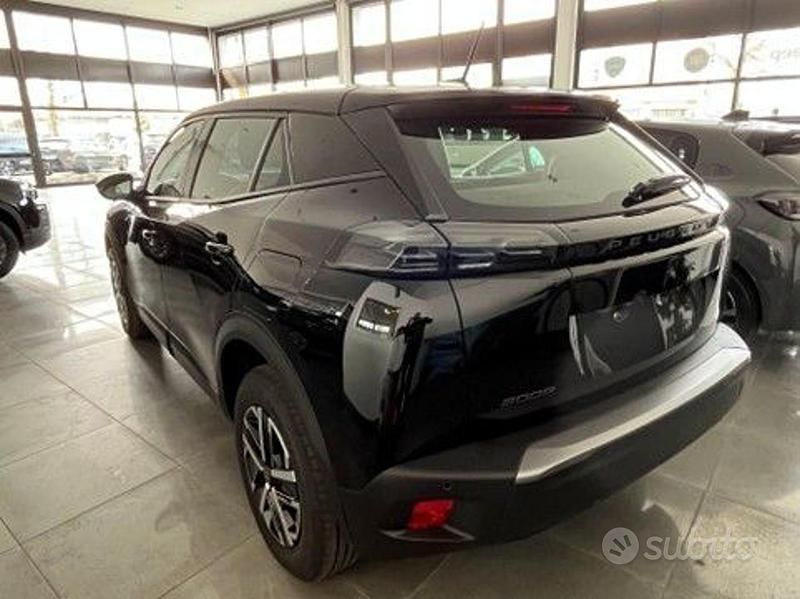 Nuova Peugeot 2008 Style 101 CV (74 kW) 2025 Nero SUV