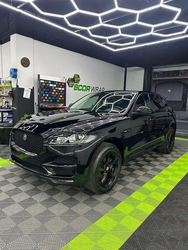 Usata Jaguar F-Pace R-Sport 179 CV (131 kW) 2018 Nero SUV