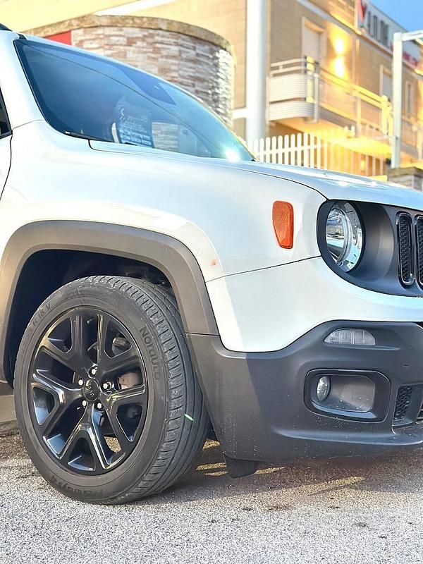 Usata Jeep Renegade 95 CV (69 kW) 2017 Bianco SUV