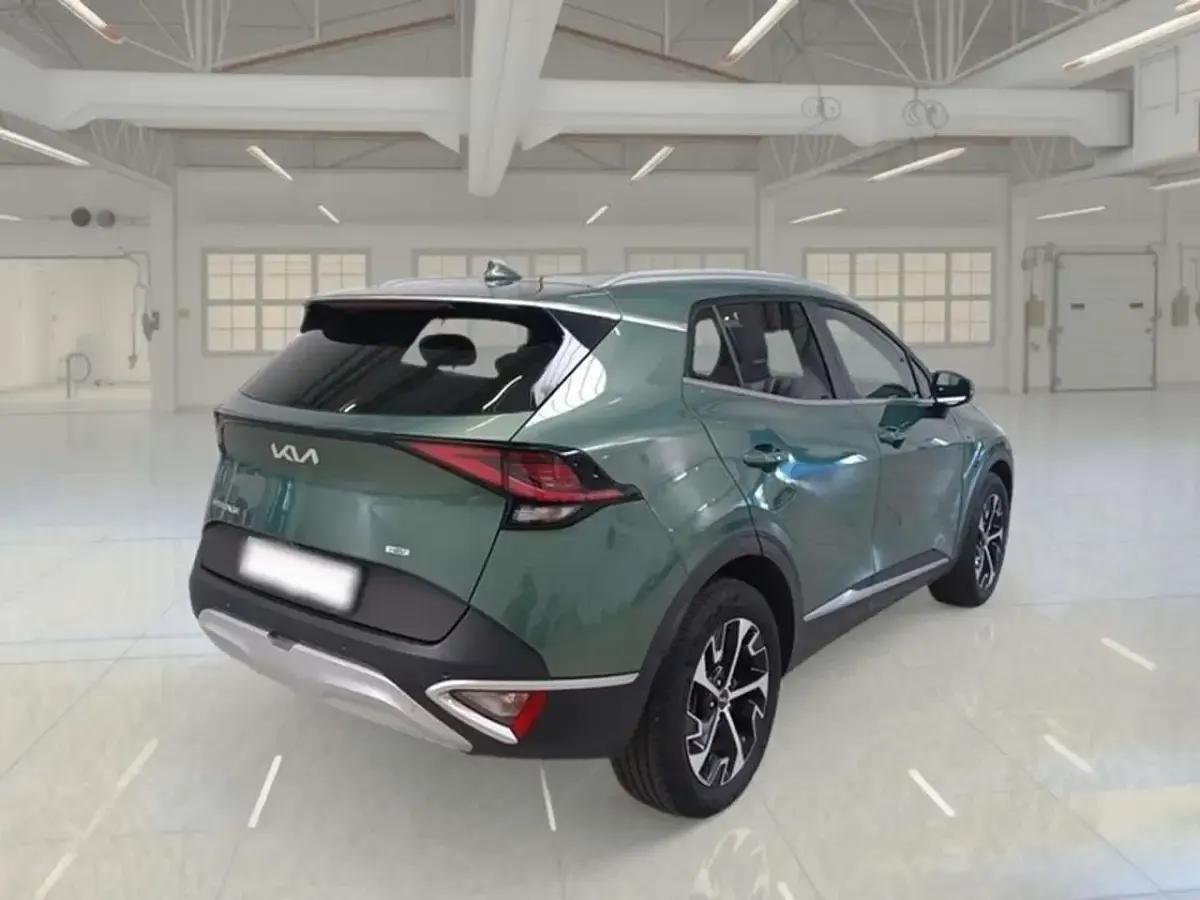Usata Kia Sportage Style 179 CV (131 kW) 2023 Grigio SUV