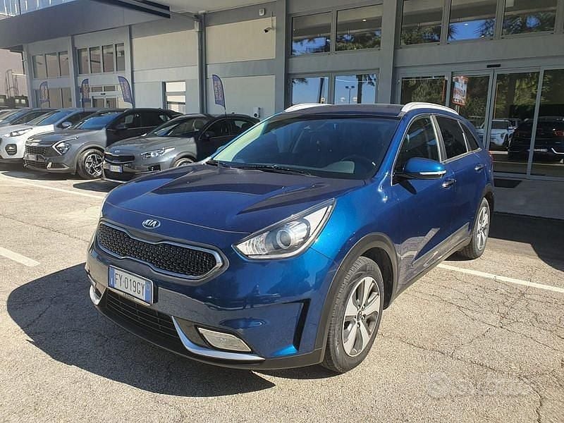 Blu/azzurro Usata 2019 Kia Niro Style SUV | 11.900 € (Ottimo prezzo) - Immagine 1/4