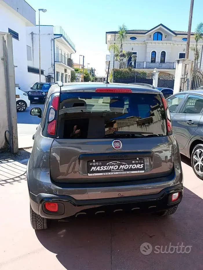Usata Fiat Panda Cross Cross 69 CV (50 kW) 2019 Grigio Utilitaria