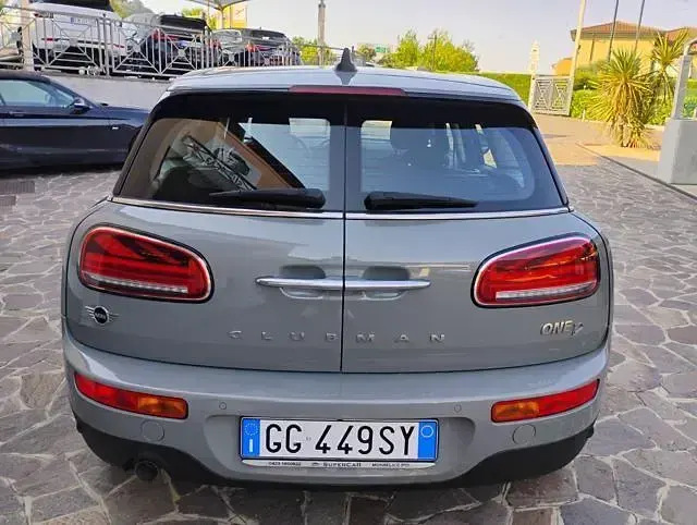 Usata Mini One D Clubman 115 CV (84 kW) 2022 Grigio Station wagon